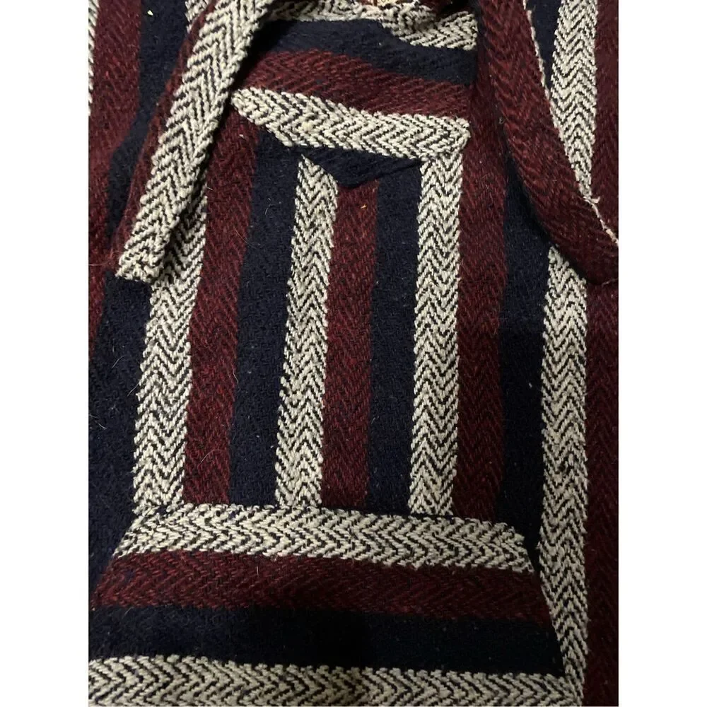 Earth Ragz Medium Men Women Rug Sweater Navy Burgundy